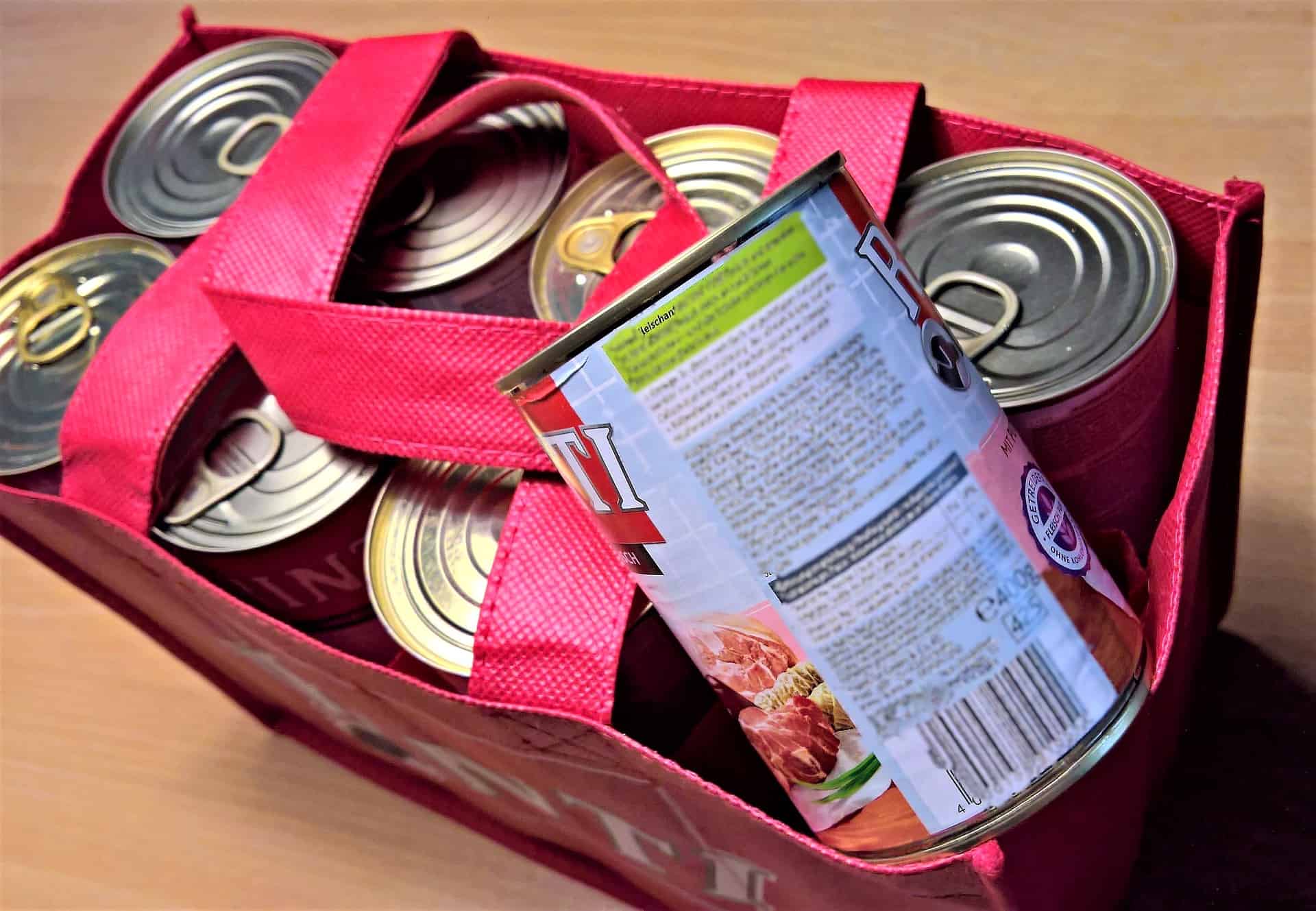 Items You Should Never Buy from the Dollar Store - Canned Food