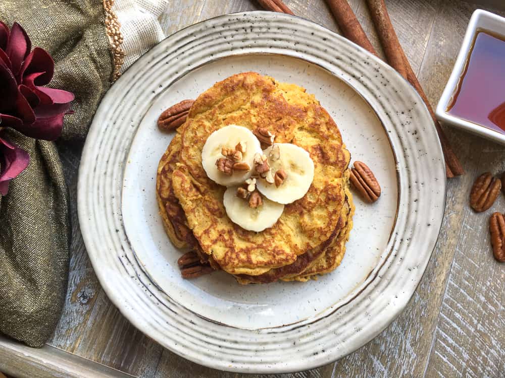 Paleo Pumpkin Spice Pancakes