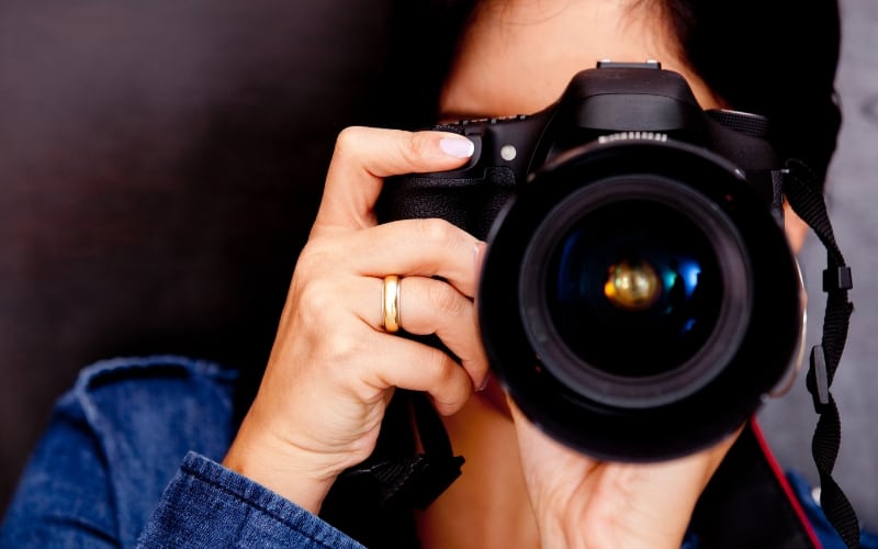 How to Make Extra Money When You're Broke - Photography Services