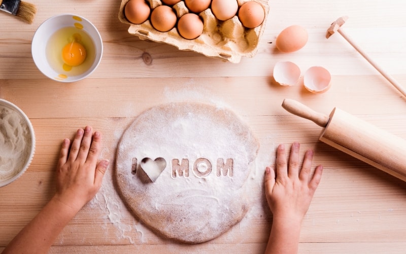 What Moms Really Want on Mother's Day - Home Cooked Meal