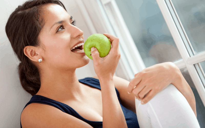 Ways to Stay Motivated to Eat Healthy - Retrain Your Brain