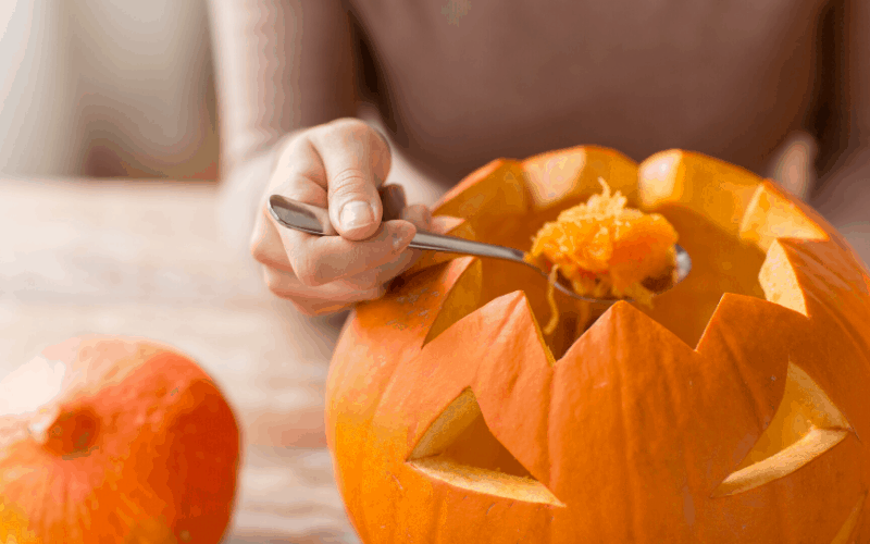 Halloween at home - pumpkin carving